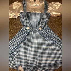 Dorothy  Costume